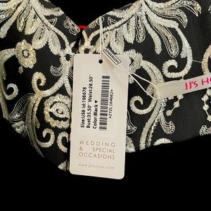 JJs house off the should high low dress